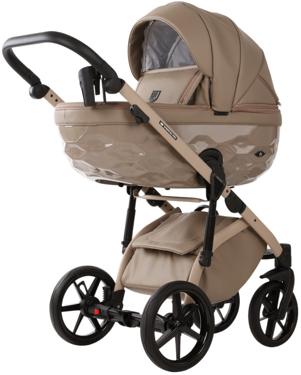 Детская коляска Adamex Chantal Pro Natura 3 в 1